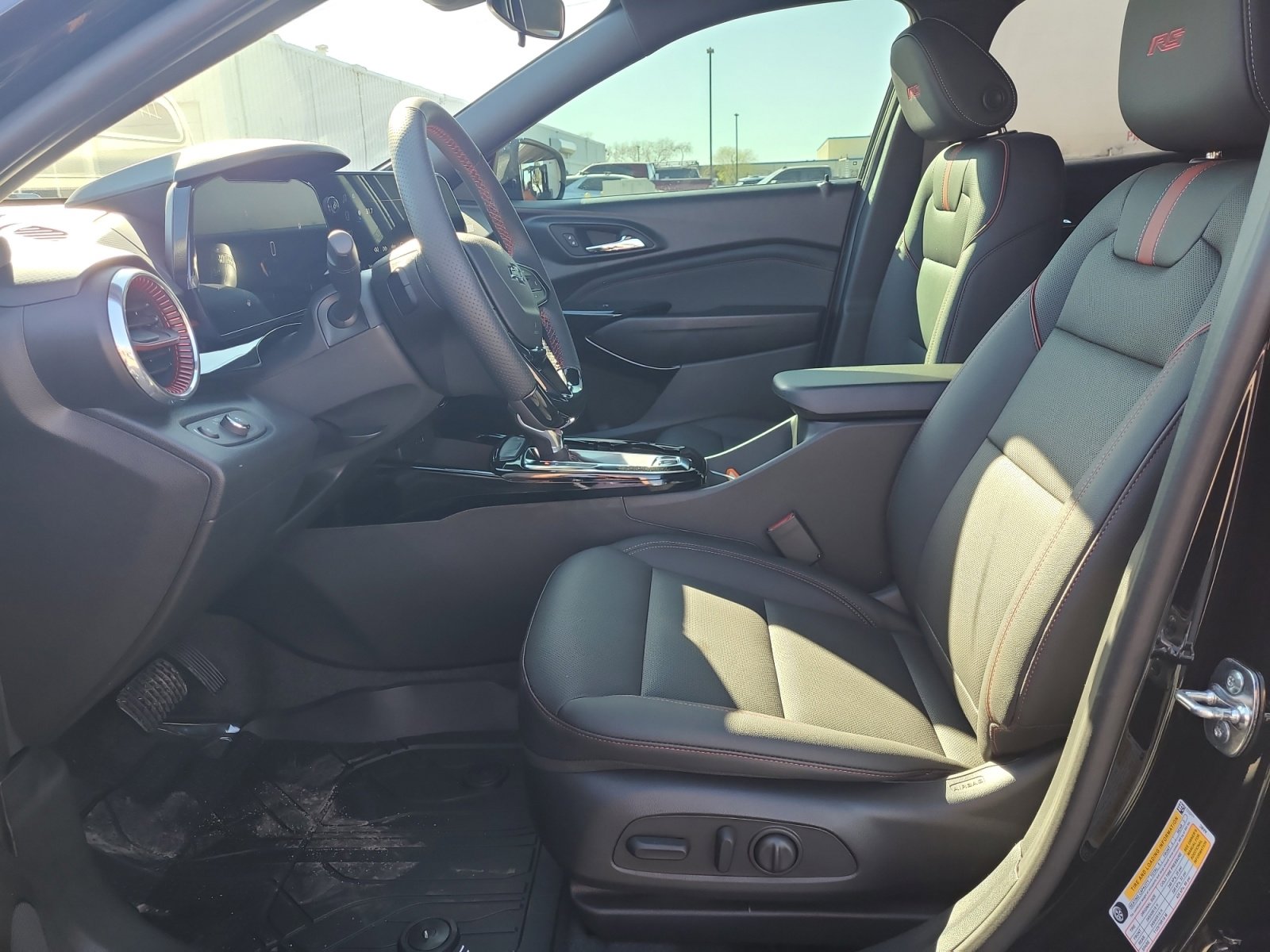 New 2026 Chevrolet Trax RS w/ Driver Confidence Package image 12