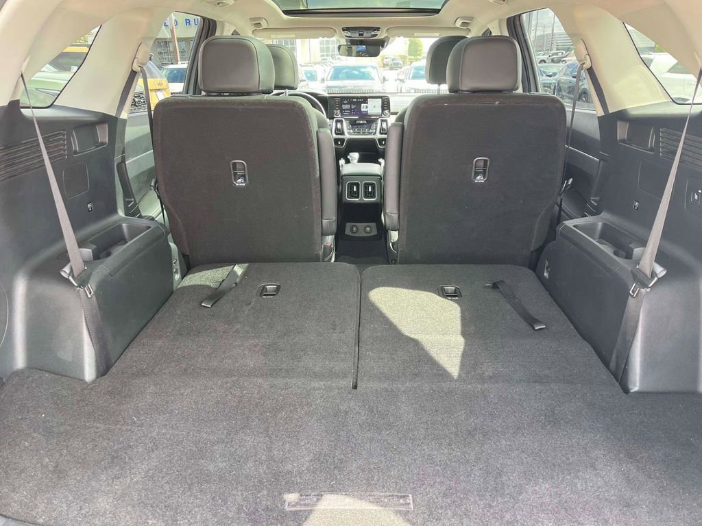 Used 2023 Kia Sorento X-Line EX image 7