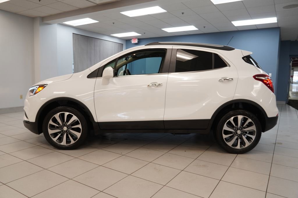 Used 2022 Buick Encore Preferred w/ Safety Package image 2