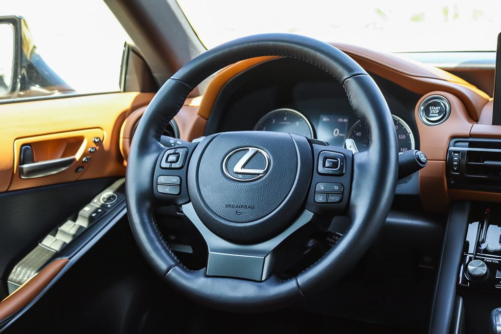 Used 2023 Lexus IS 300 w/ Premium Package RWD image 17