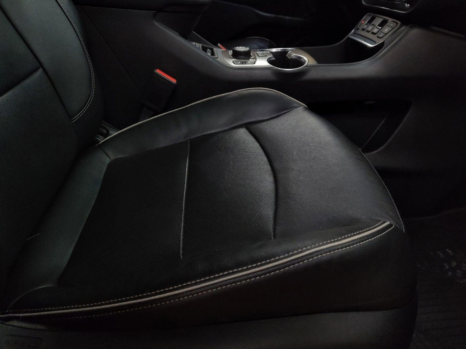 Used 2020 GMC Terrain Denali w/ Denali Premium Package image 13