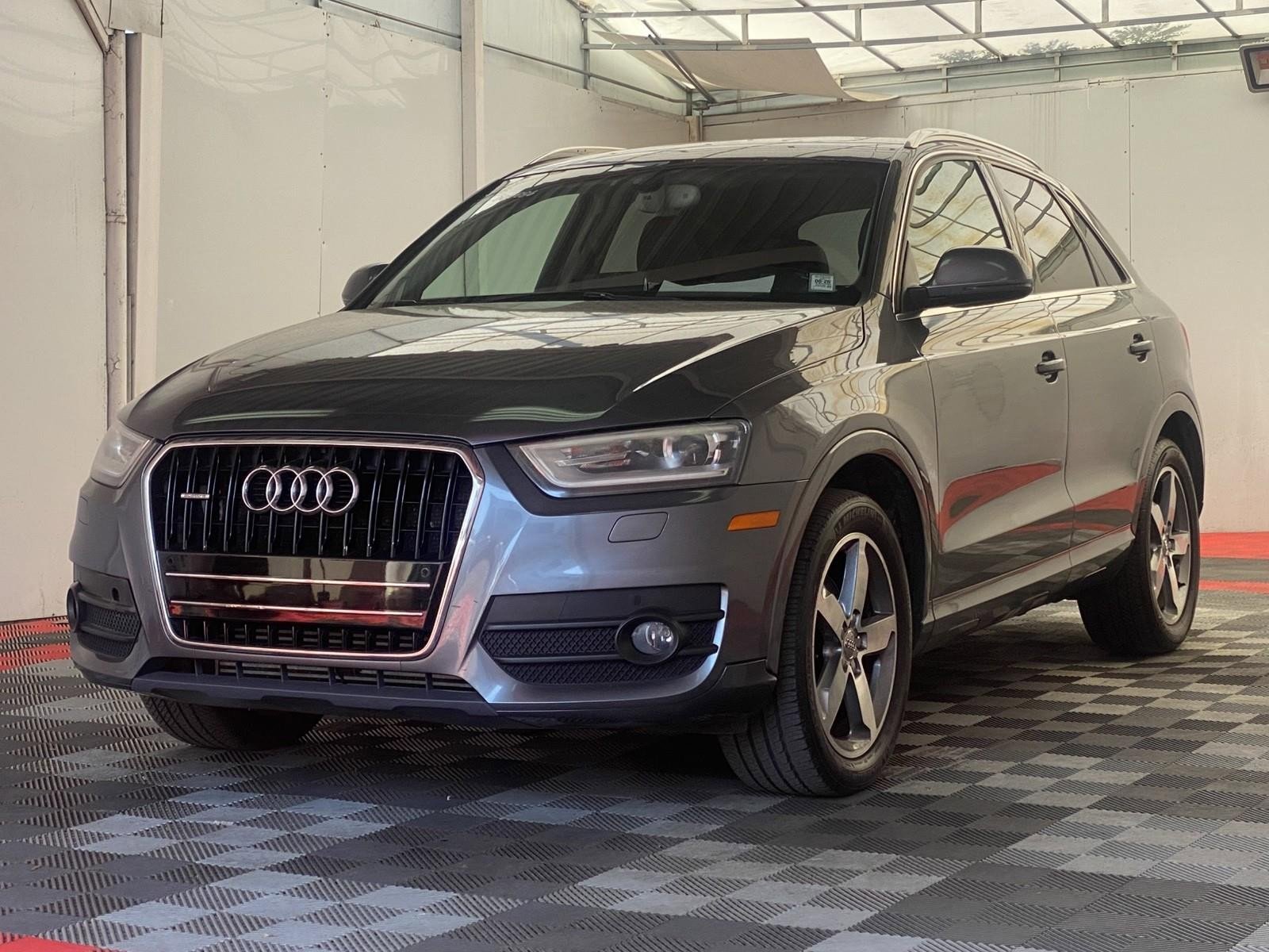Used 2015 Audi Q3 2.0T Prestige AWD/4WD image 3