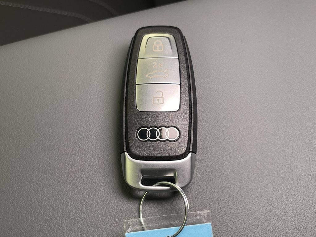 New 2026 Audi Q3 quattro 2.0T AWD/4WD image 43