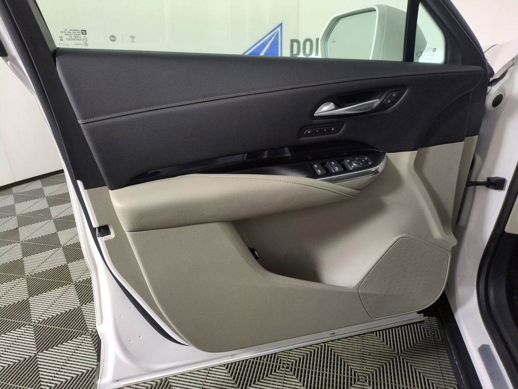 Used 2019 Cadillac XT4 Premium Luxury image 13