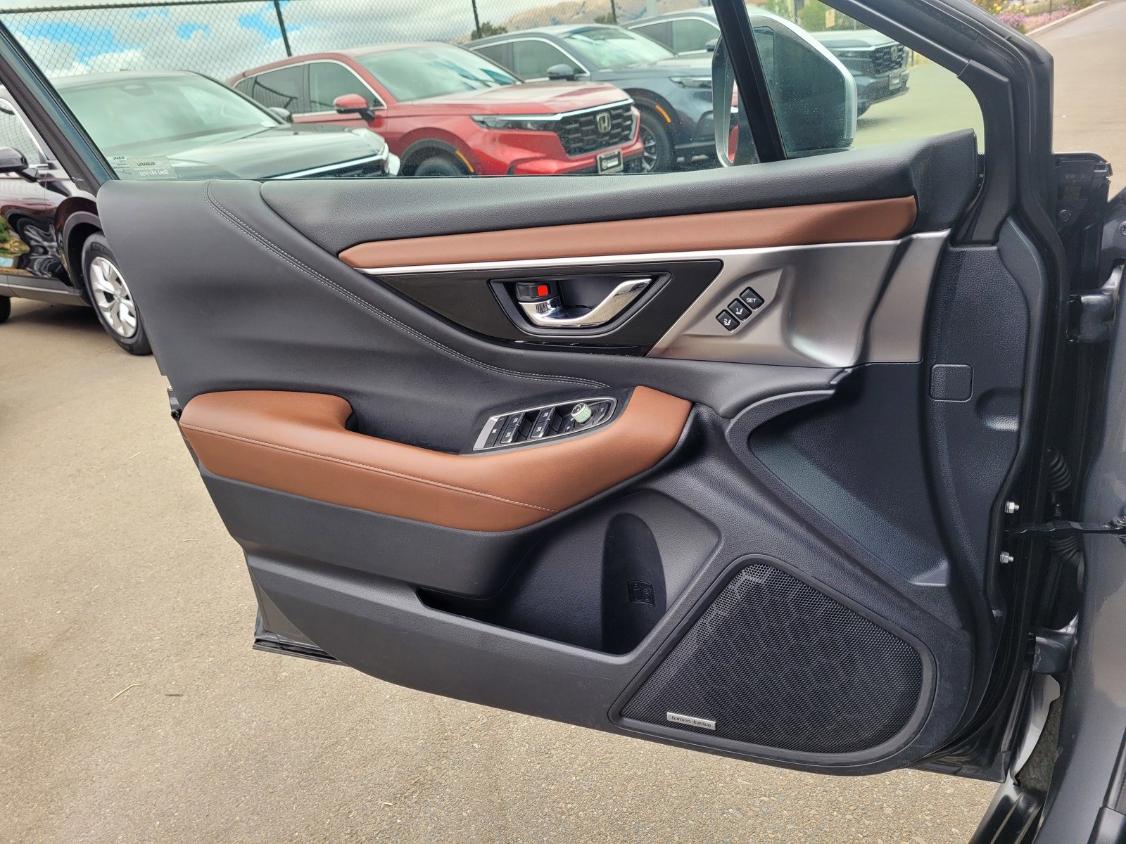 Used 2020 Subaru Outback Touring XT image 17