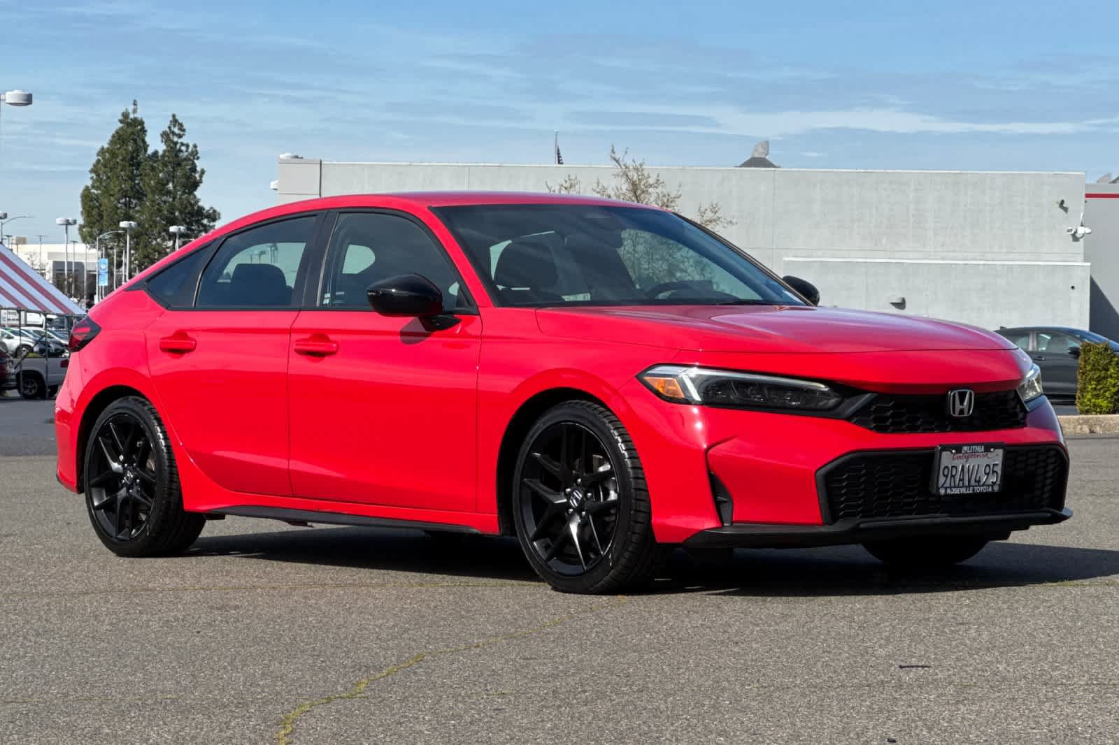 Used 2025 Honda Civic Sport image 5