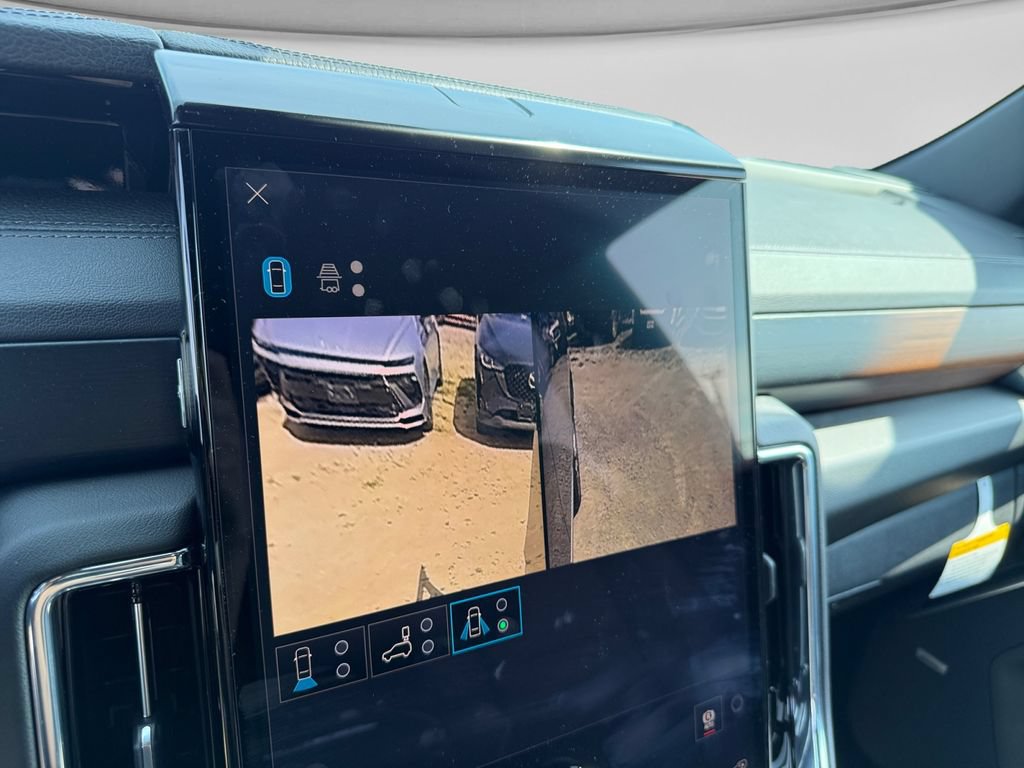 New 2026 GMC Yukon XL Denali w/ Sun & Power Step Package AWD/4WD image 30