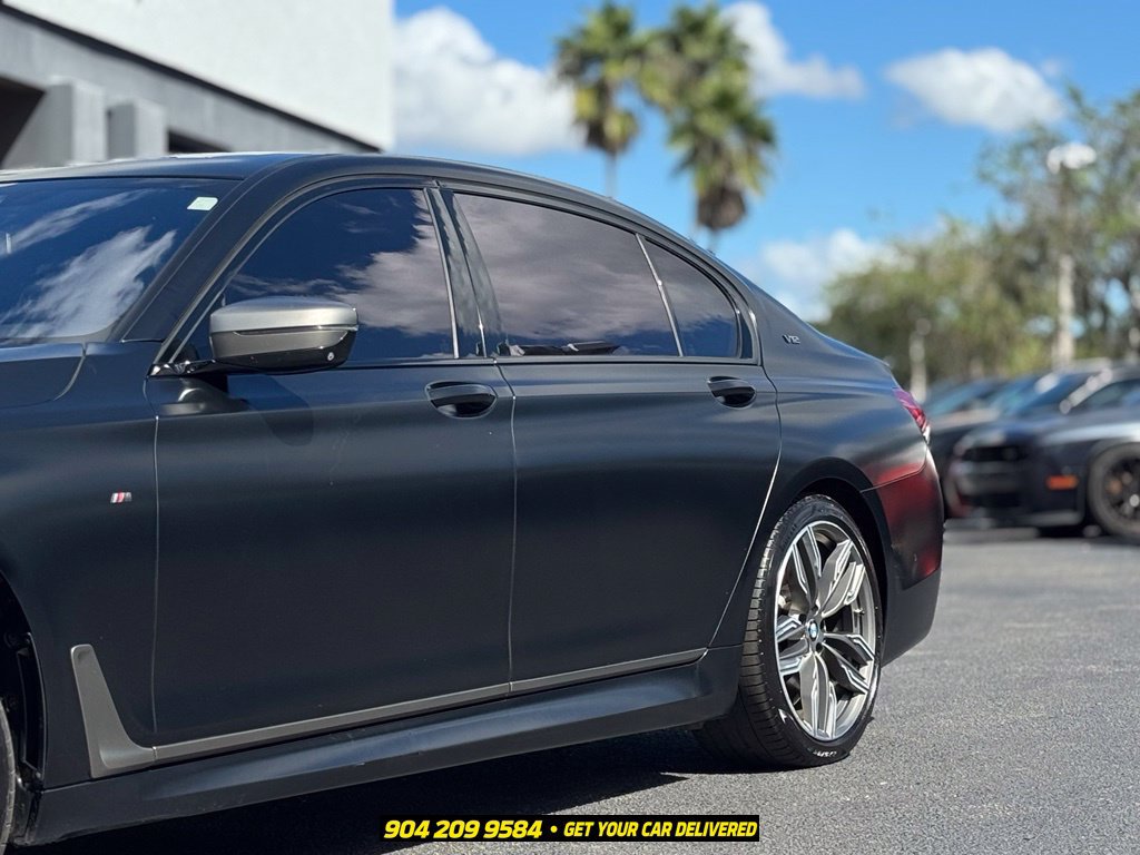 Used 2018 BMW M760i xDrive AWD/4WD image 4