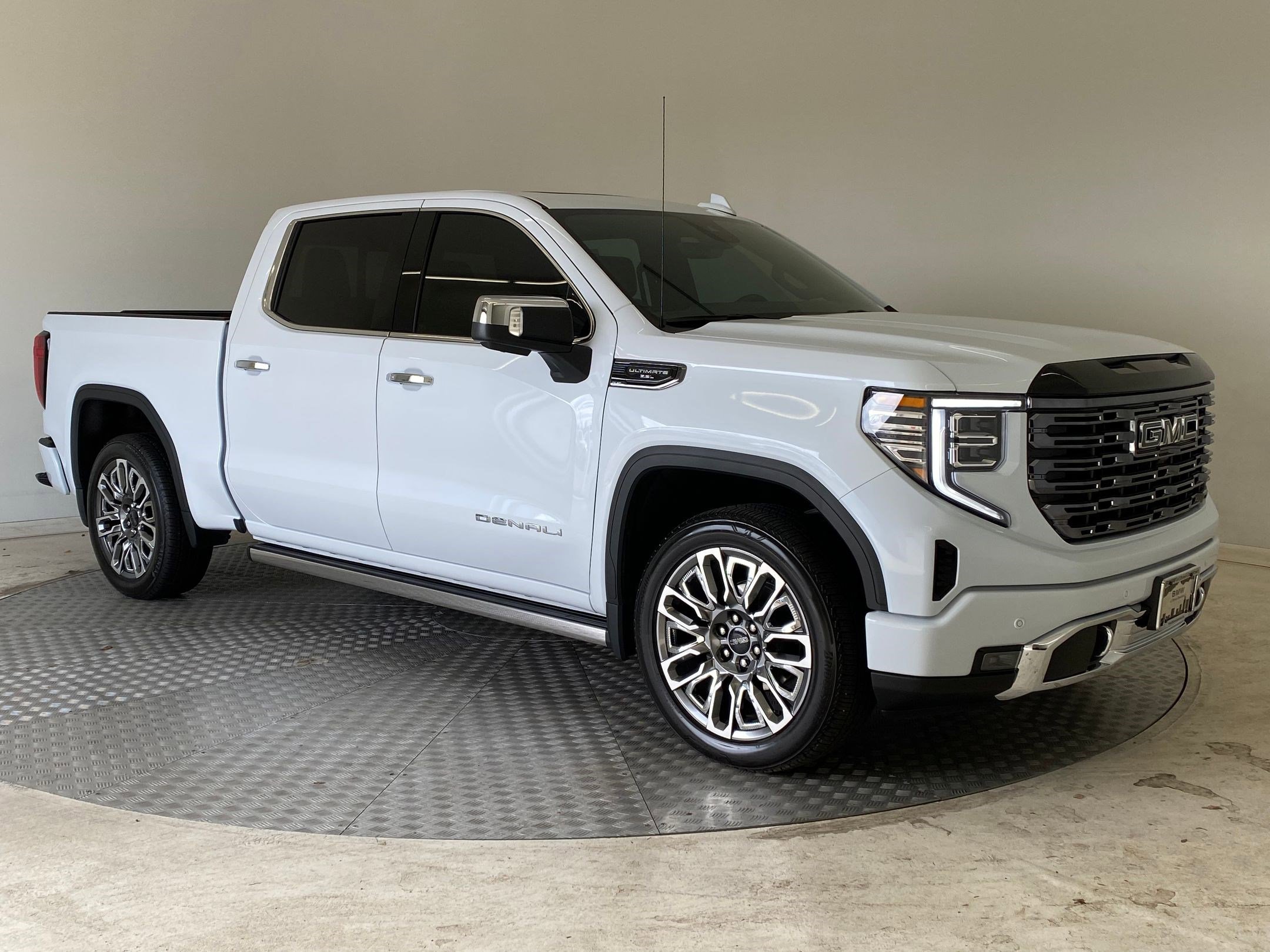 Used 2026 GMC Sierra 1500 Denali Ultimate image 7