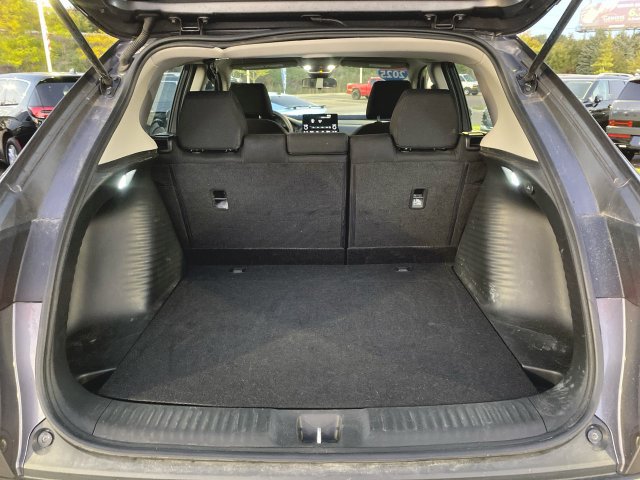 Used 2025 Honda HR-V LX image 21