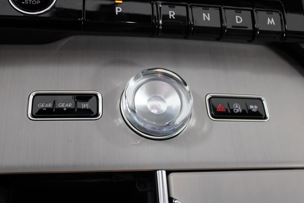 New 2026 Lincoln Navigator Premier AWD/4WD image 48
