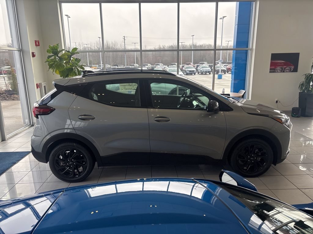 New 2027 Chevrolet Bolt RS FWD image 10