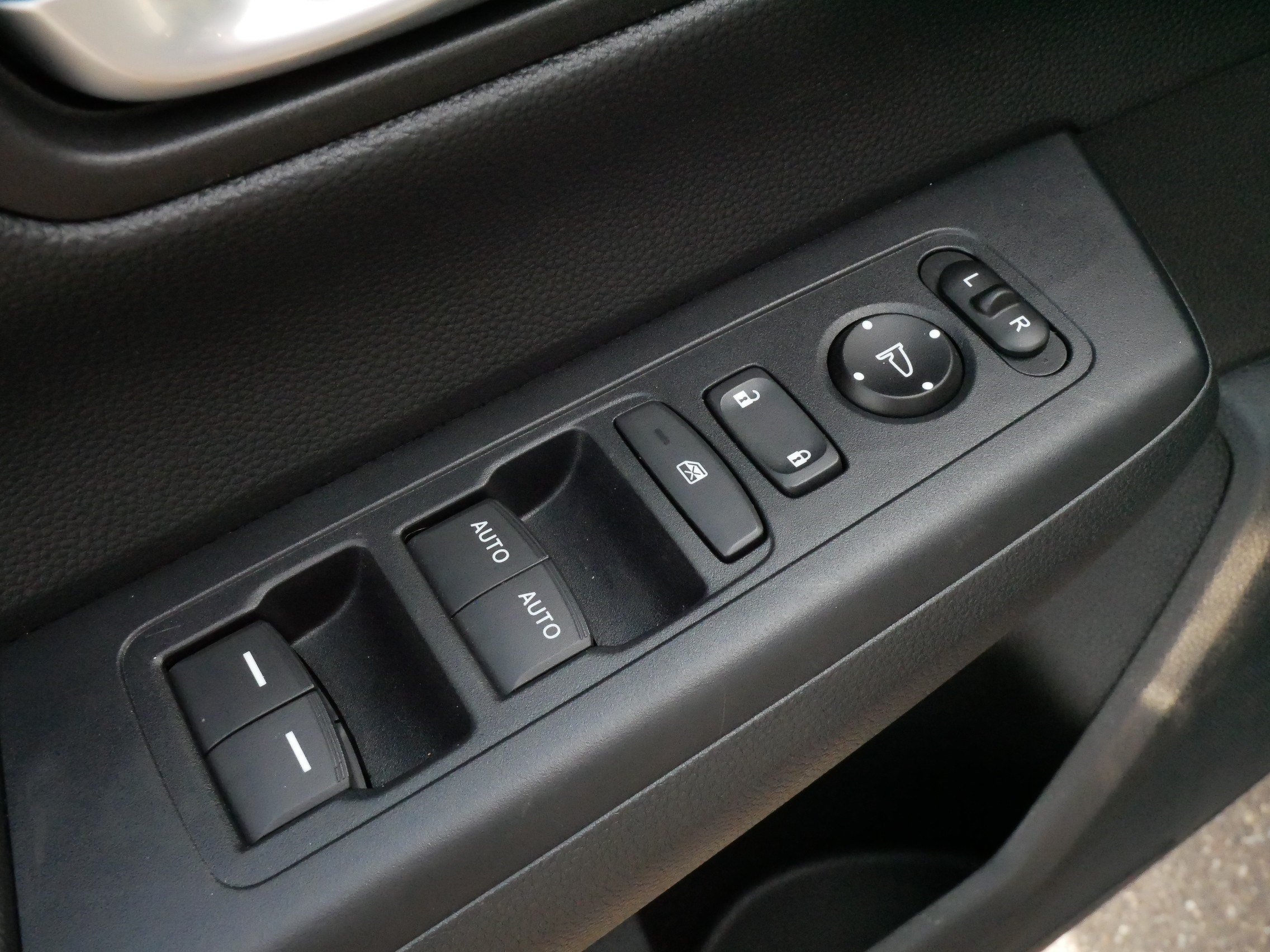 Certified 2024 Honda CR-V EX image 18