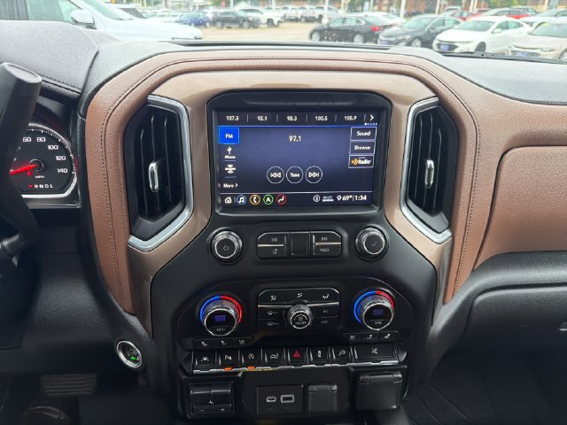 Certified 2020 Chevrolet Silverado 1500 High Country w/ Technology Package AWD/4WD image 19