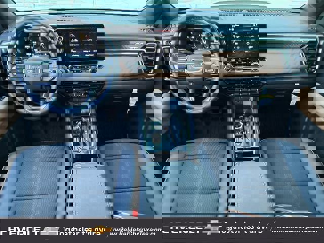 Certified 2025 GMC Canyon AT4 w/ LPO, Off Road Lift Package image 12