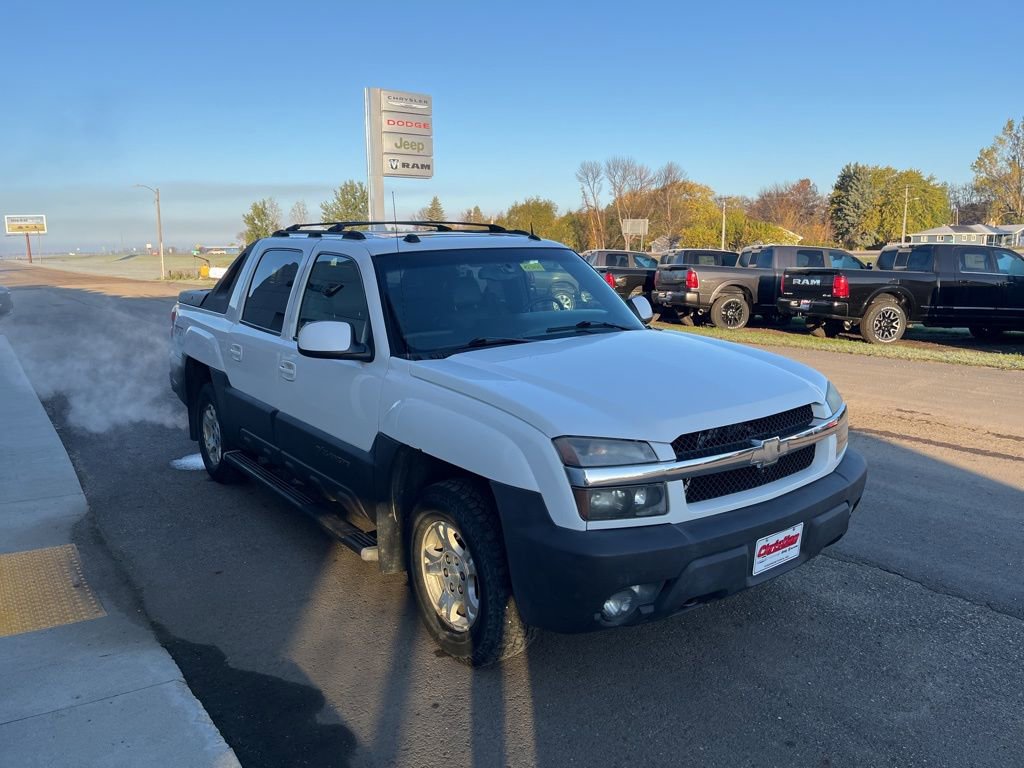 Used 2004 Chevrolet Avalanche Z71 w/ Sun And Sound Package image 4