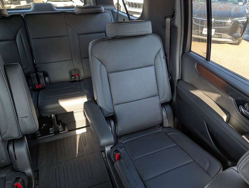 New 2026 GMC Yukon XL Denali w/ Sun & Power Step Package image 41