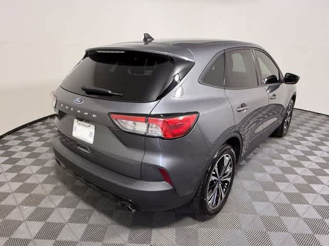 Used 2021 Ford Escape SE w/ SE Sport Appearance Package FWD image 6