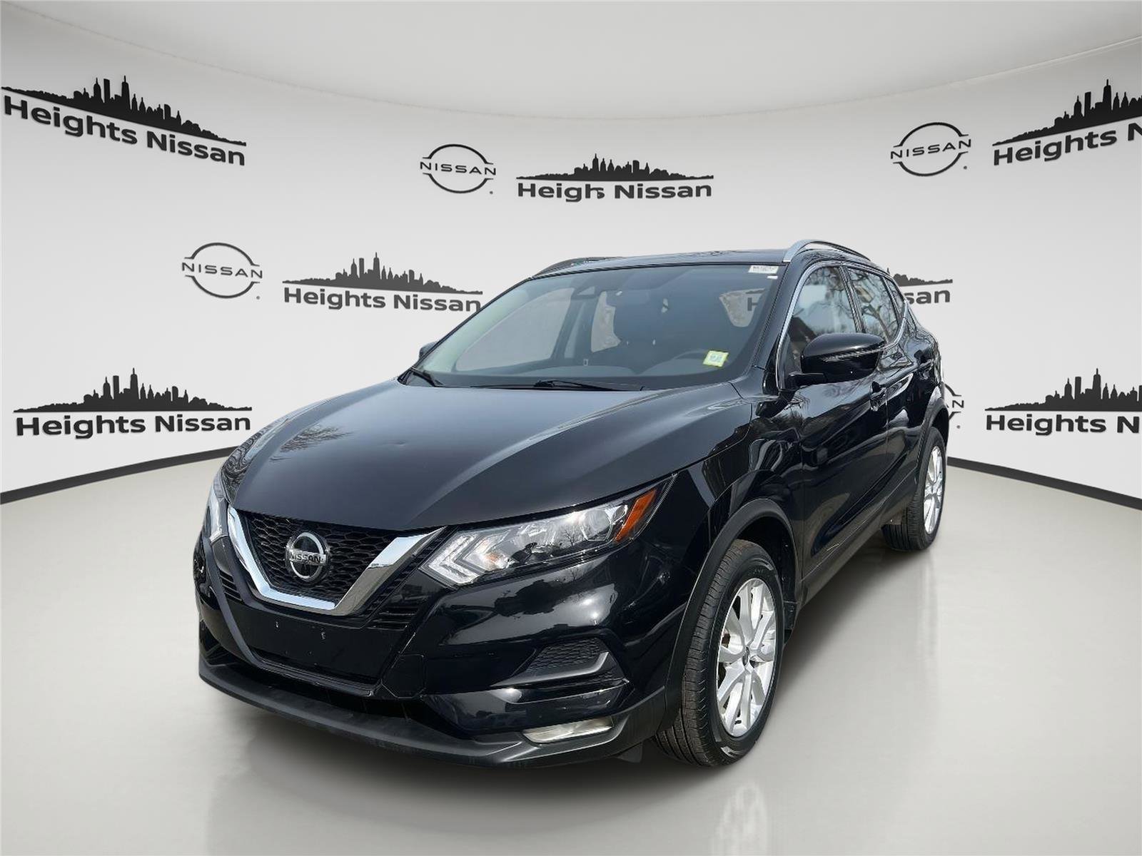 Used 2022 Nissan Rogue Sport SV image 1