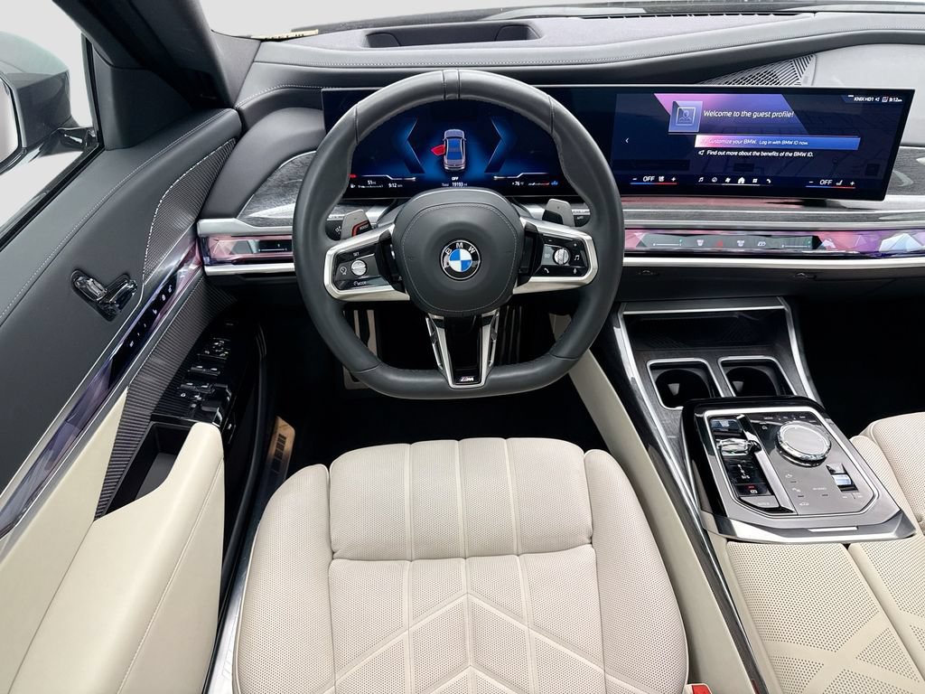 Used 2023 BMW 760i xDrive AWD/4WD image 10