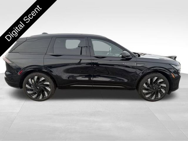 Certified 2024 Lincoln Nautilus Reserve w/ Equipment Group 202A image 8