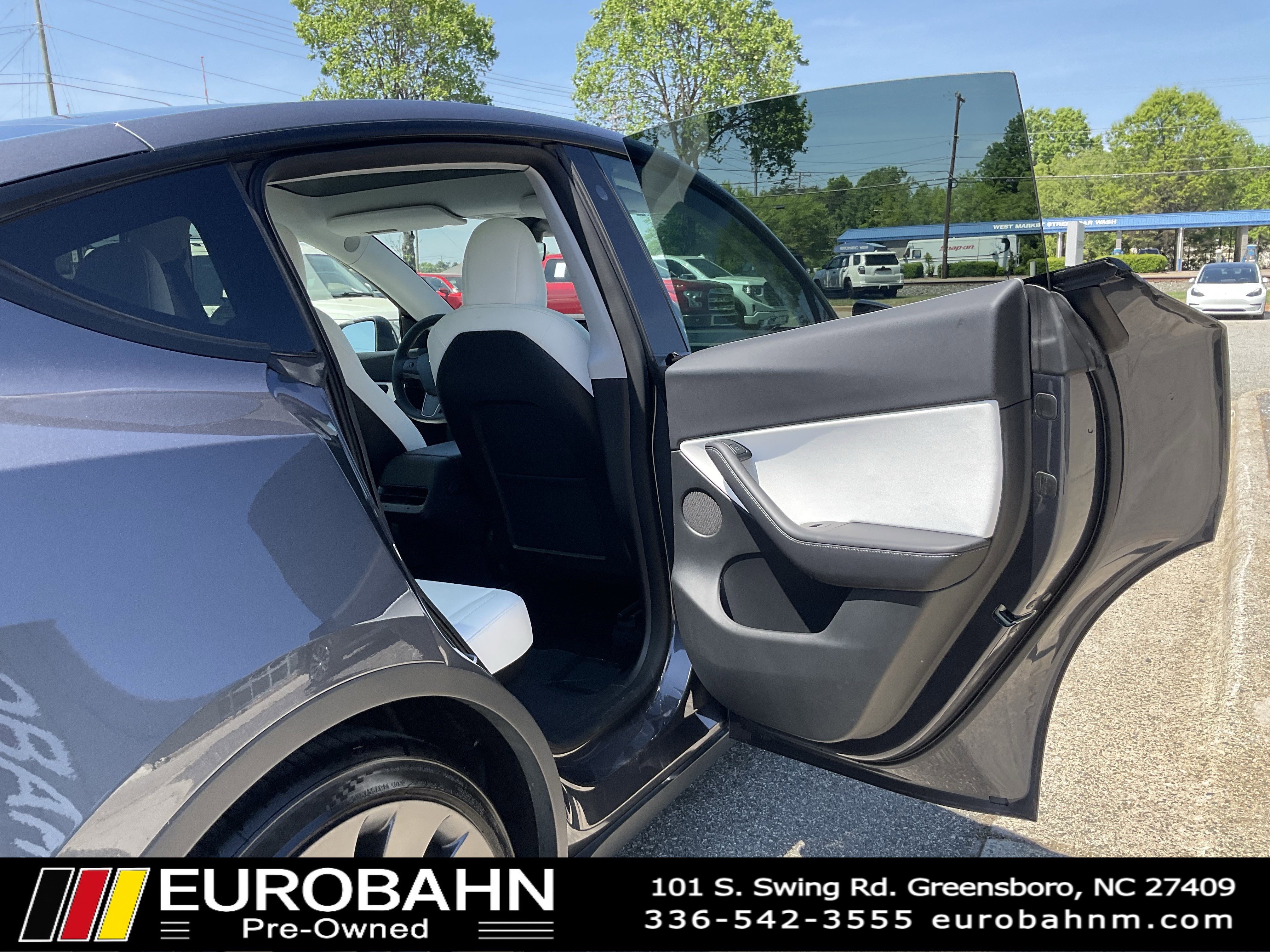 Used 2022 Tesla Model Y Performance image 17