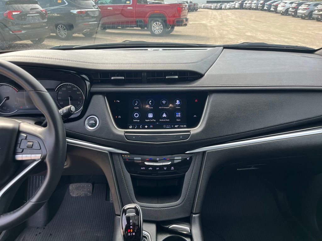 Used 2025 Cadillac XT6 Luxury AWD/4WD image 27