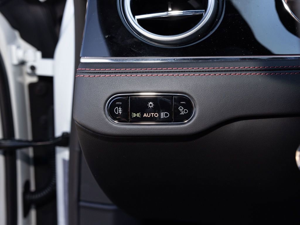New 2026 Bentley Flying Spur Plug-In Hybrid AWD/4WD image 33
