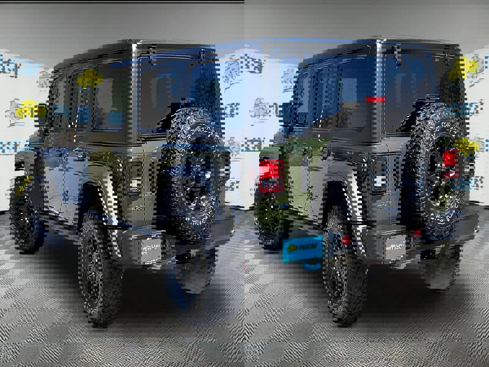 Used 2023 Jeep Wrangler Unlimited w/ Cold Weather Group image 4