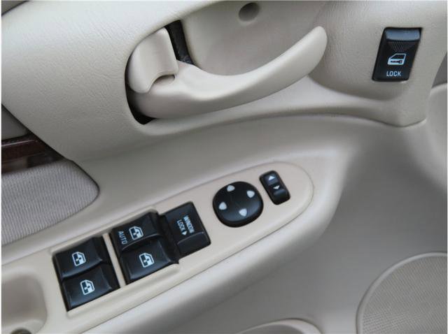 Used 2004 Chevrolet Impala w/ Preferred Equipment Group image 9