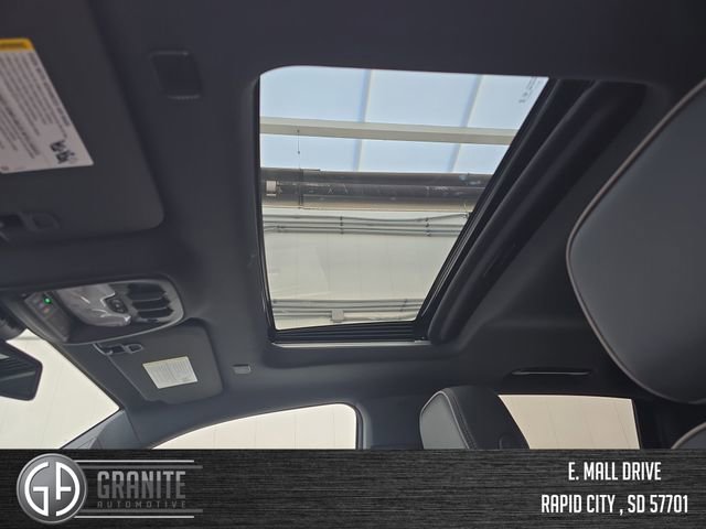 New 2026 GMC Canyon Denali image 21