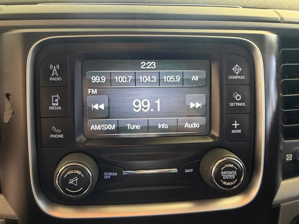Used 2017 RAM 1500 Express w/ Express Value Package RWD image 8