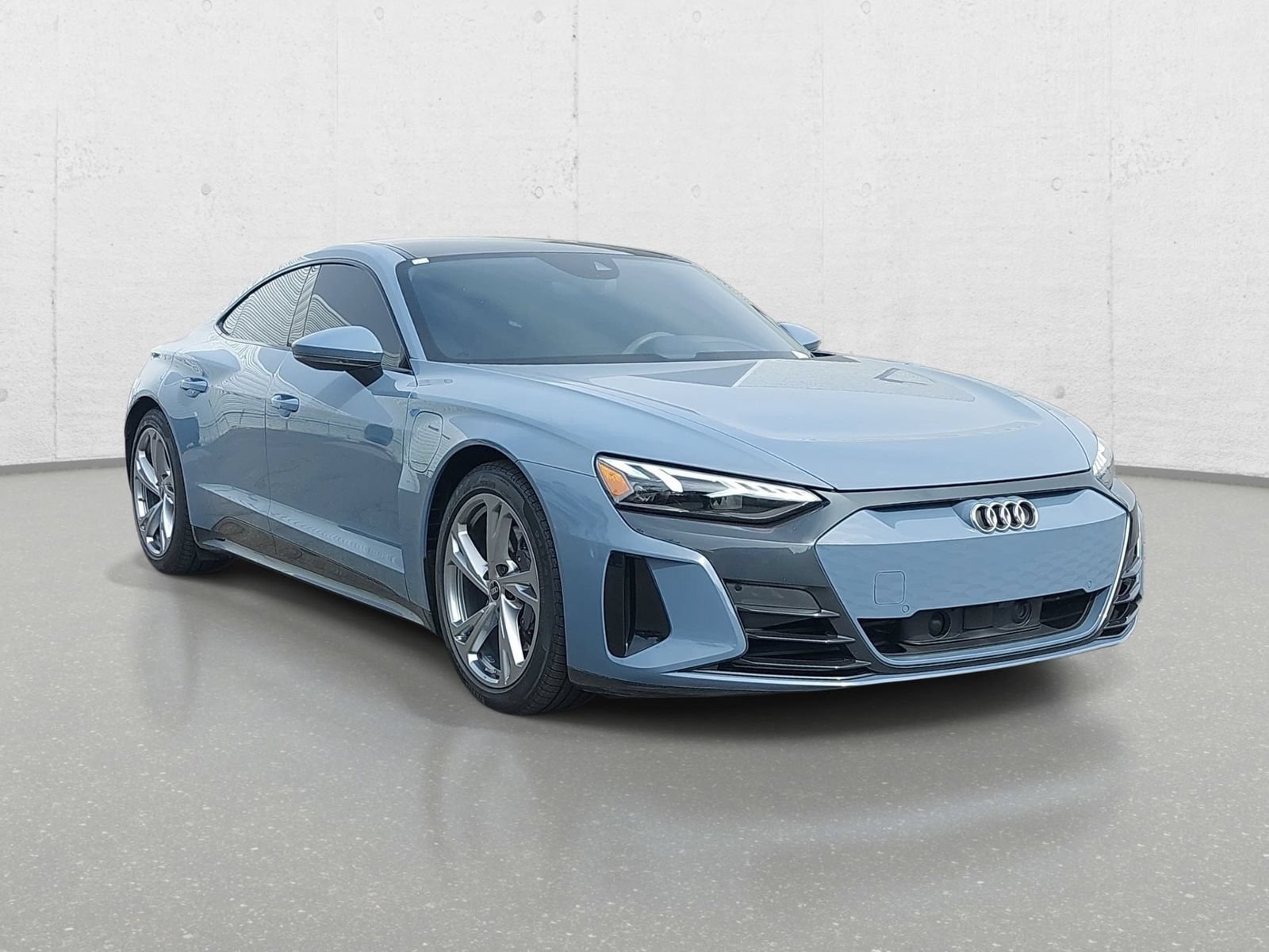 Certified 2023 Audi e-tron GT Premium Plus AWD/4WD image 3