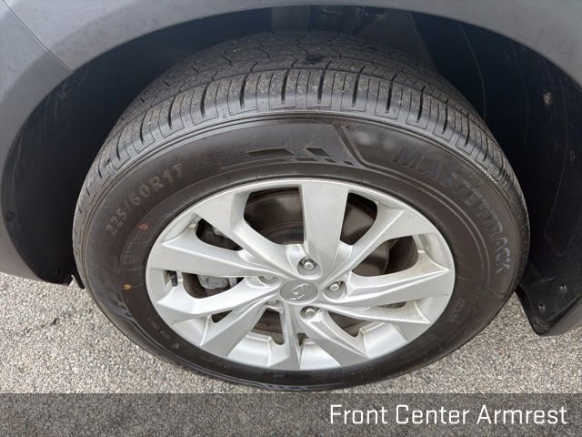 Used 2019 Hyundai Tucson SE w/ Cargo Package image 17