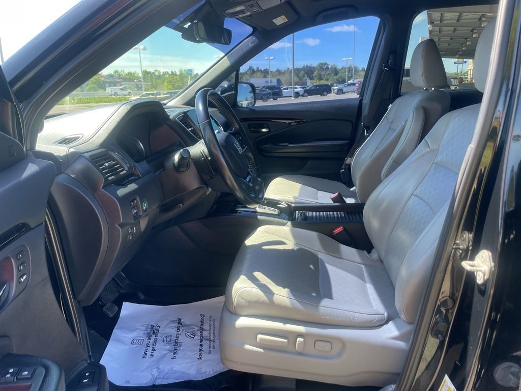 Used 2019 Honda Passport Elite image 12