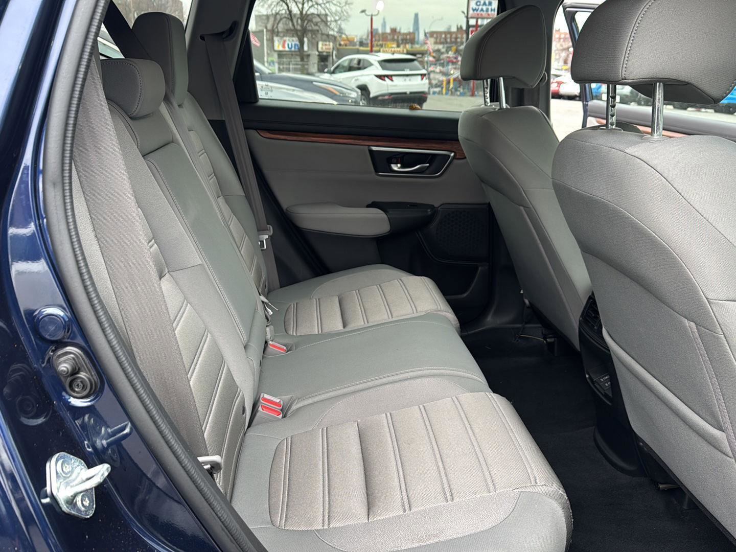 Used 2022 Honda CR-V EX image 25