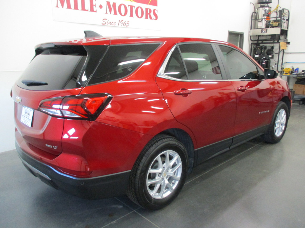 Used 2023 Chevrolet Equinox LT image 7