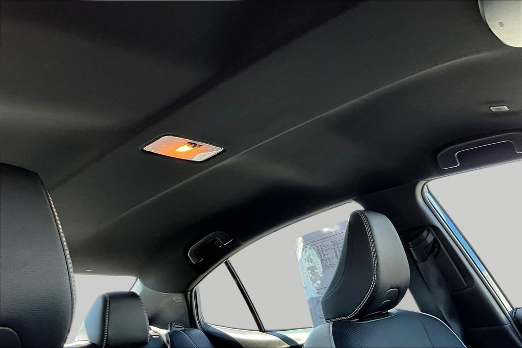 Used 2025 Toyota Camry SE image 22