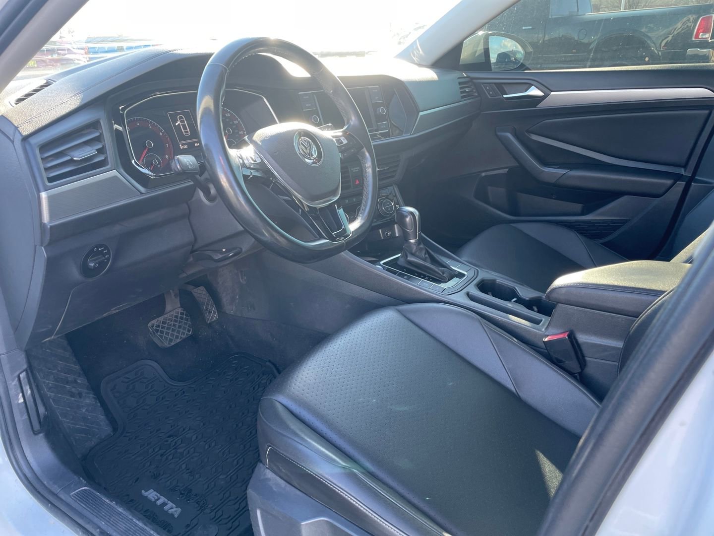 Used 2019 Volkswagen Jetta S image 11