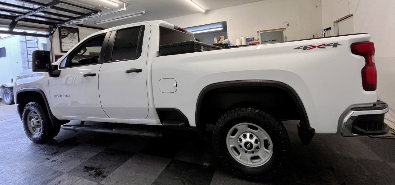 Used 2020 Chevrolet Silverado 2500 W/T w/ WT Safety Package AWD/4WD image 6