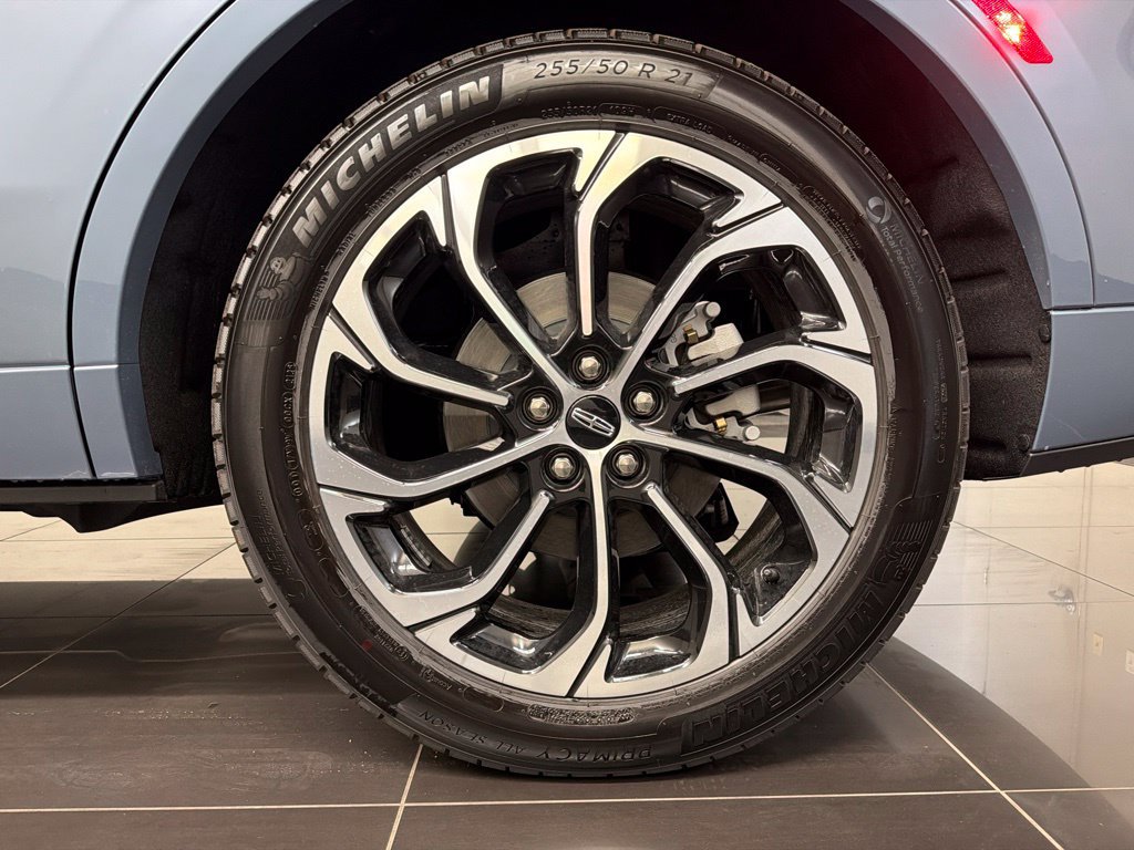 New 2026 Lincoln Nautilus Reserve AWD/4WD image 7