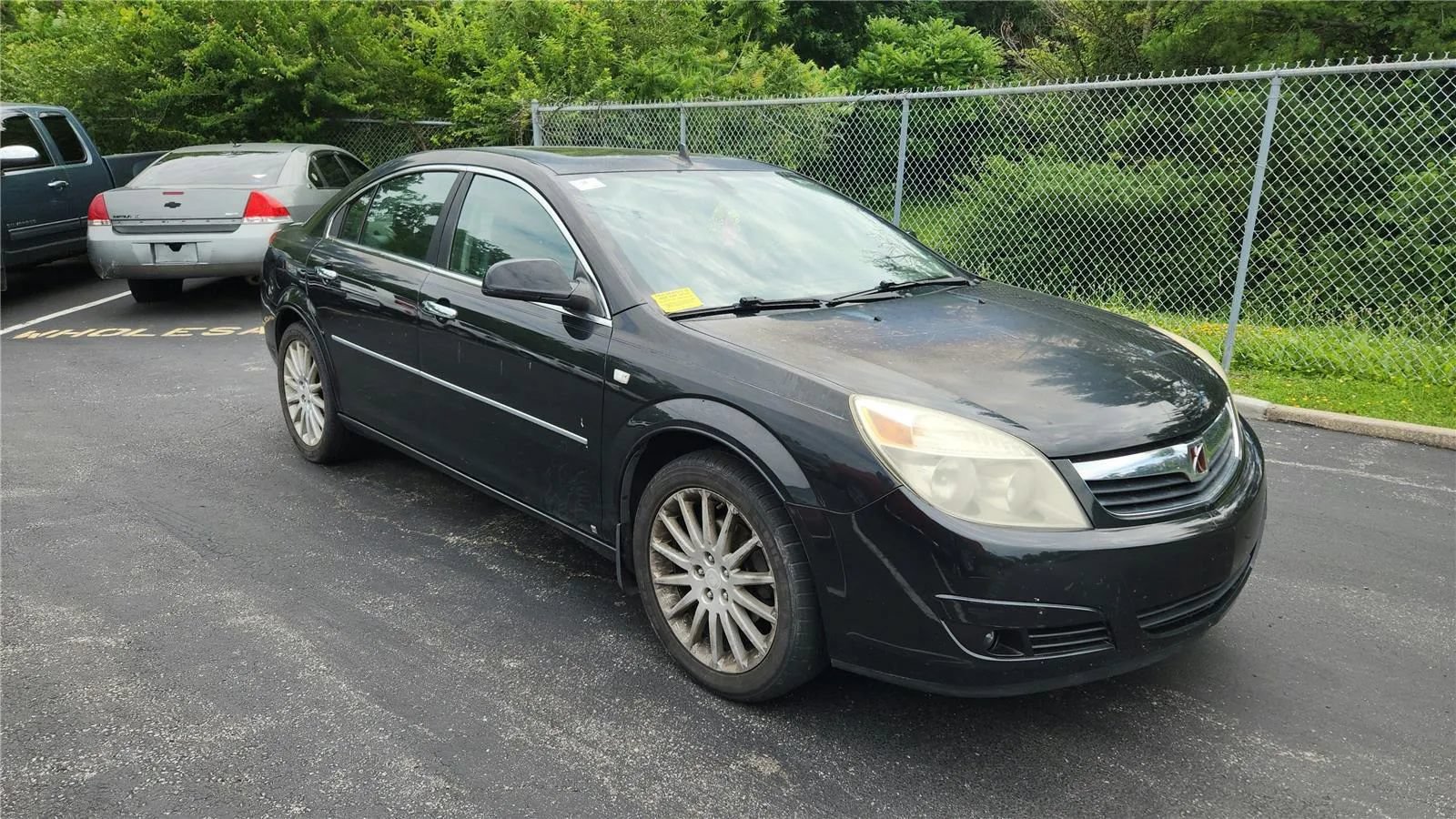Used 2008 Saturn Aura XR w/ Premium Trim Package FWD image 2
