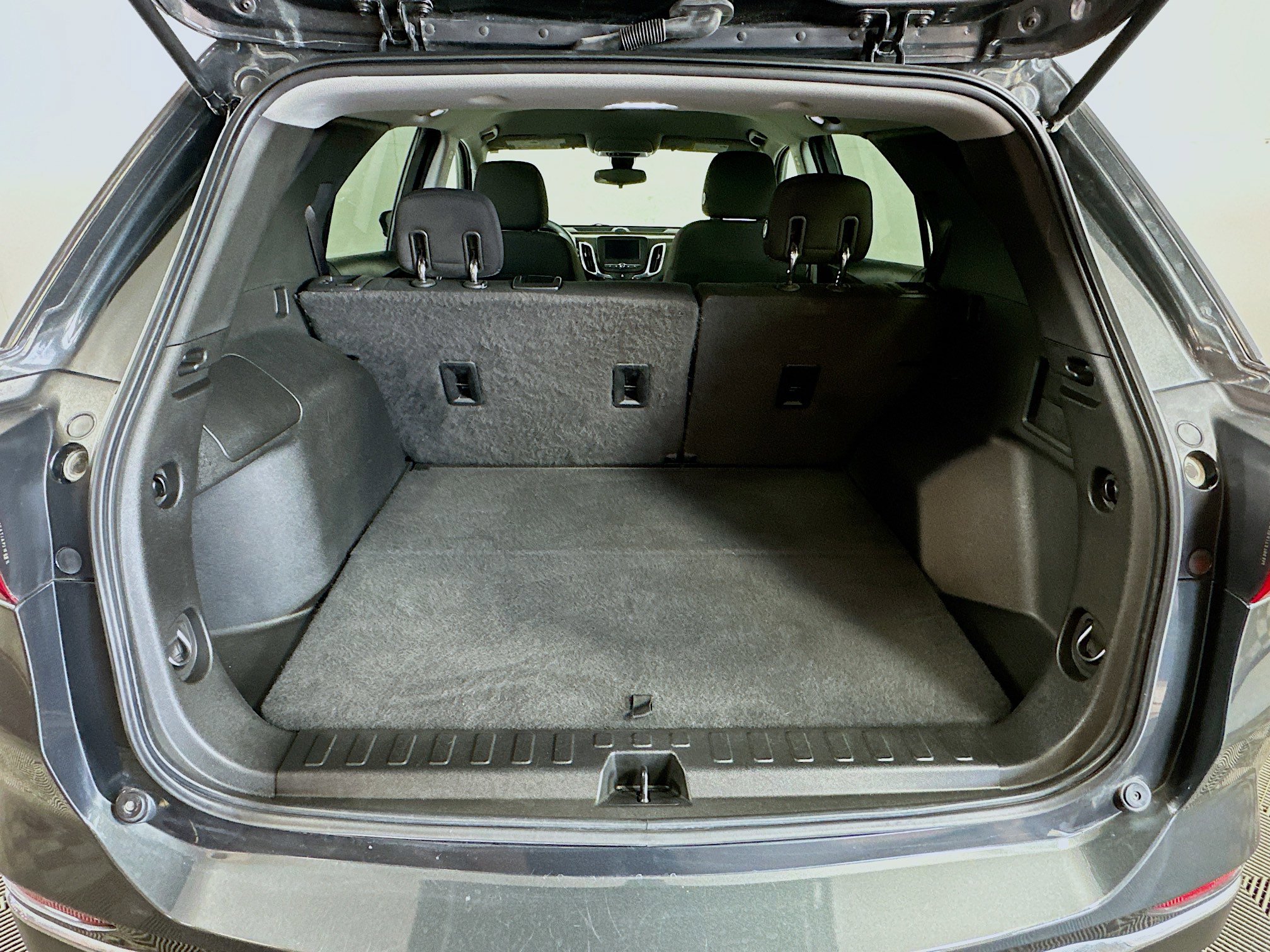 Used 2020 Chevrolet Equinox LT image 23