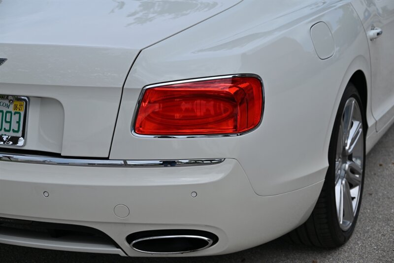 Used 2016 Bentley Flying Spur W12 AWD/4WD image 13