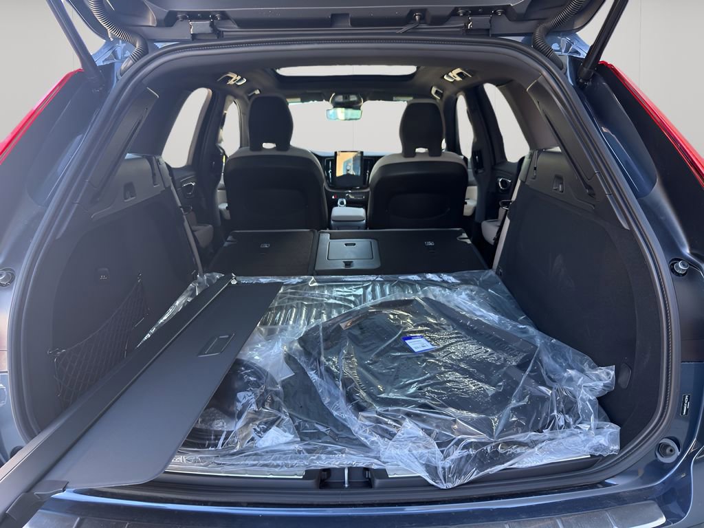 New 2026 Volvo XC60 T8 Plus w/ Protection Package AWD/4WD image 35