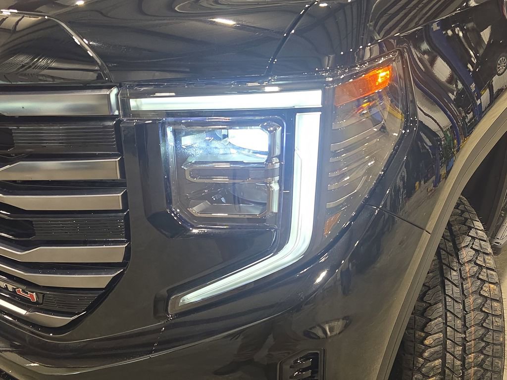 New 2026 GMC Sierra 1500 AT4 w/ AT4 Premium Package image 31