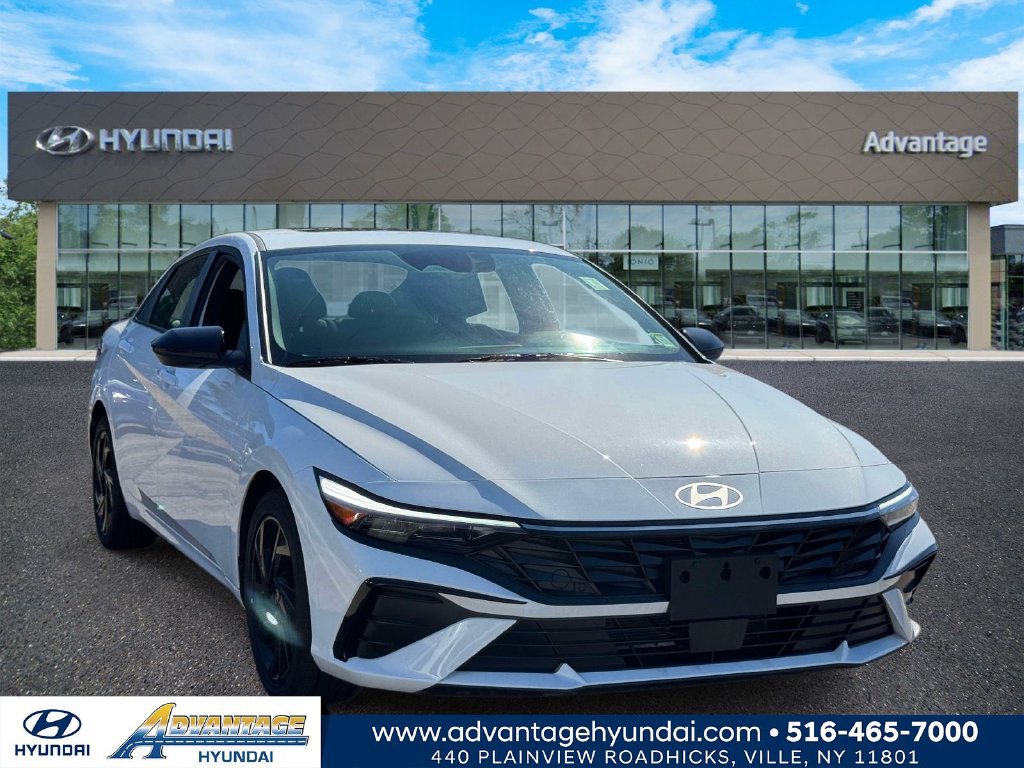 Certified 2026 Hyundai Elantra SEL Sport Premium w/ Cargo Package