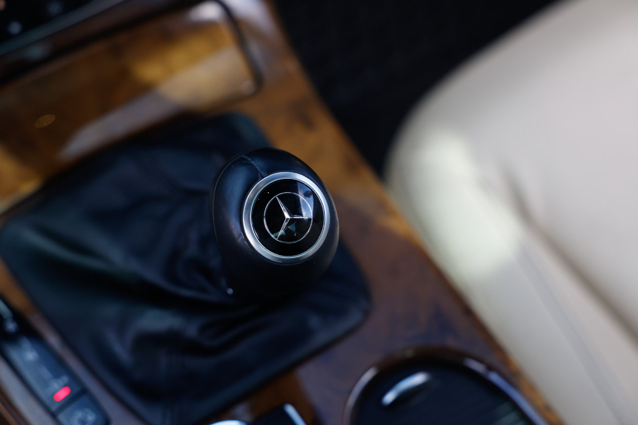 Used 2014 Mercedes-Benz SLK 250 image 36