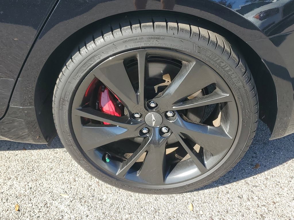 Used 2022 Genesis G70 3.3T image 12