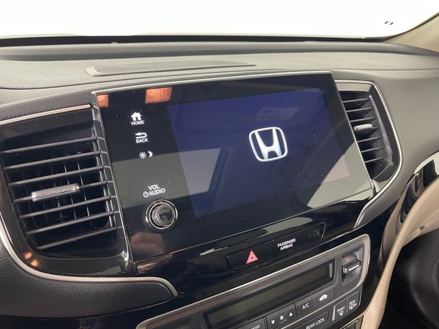 Used 2019 Honda Pilot Touring image 7